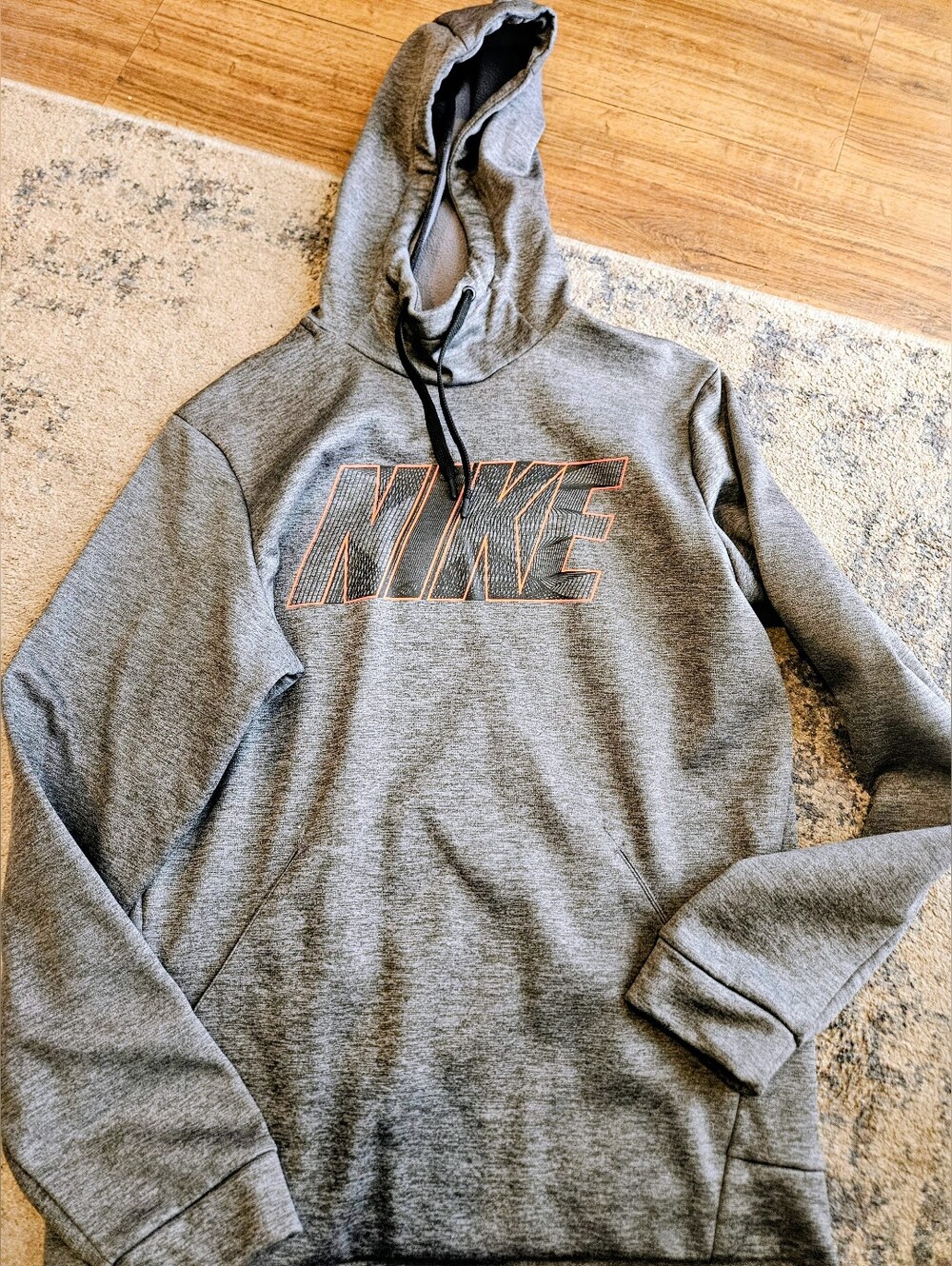 Men's Nike Dry Fit Hoodie, Size Small